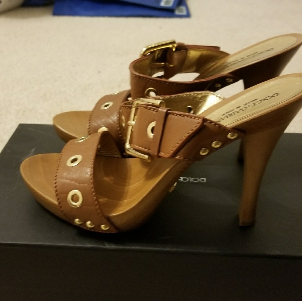Sandals - Picture 3 of 5